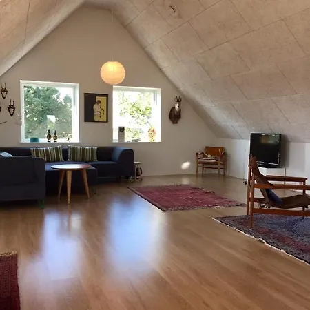 Modern Spacious House On The National Park Border Вилла Рибе