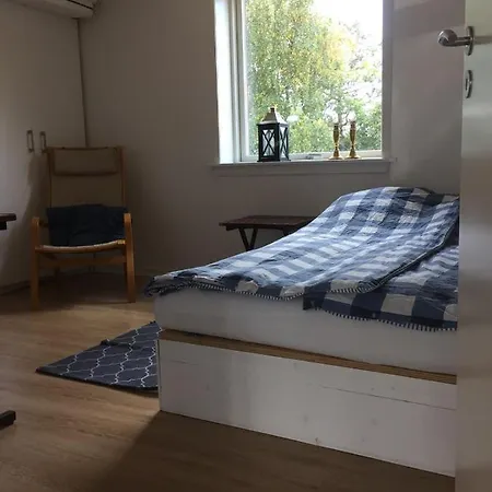 Вилла Modern Spacious House On The National Park Border